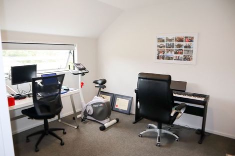 Photo of property in 1/22 Grove Road, Addington, Christchurch, 8024