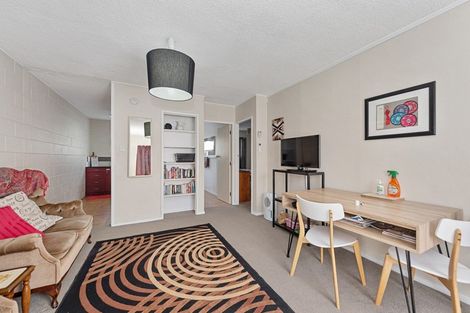 Photo of property in 5/74a Palmerston Street, Hamilton Central, Hamilton, 3204