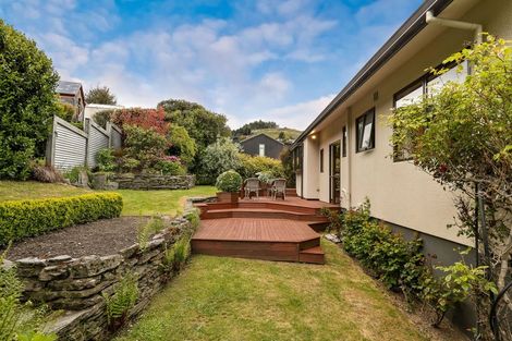 Photo of property in 9 Evergreen Place, Sunshine Bay, Queenstown, 9300