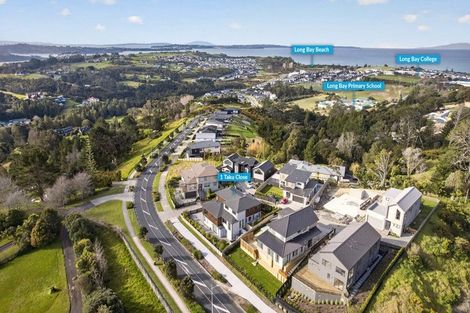 Photo of property in 1 Taku Close, Long Bay, Auckland, 0630