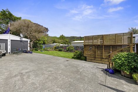 Photo of property in 17 Burden Avenue, Wainuiomata, Lower Hutt, 5014