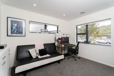 Photo of property in 61 Melksham Drive, Churton Park, Wellington, 6037