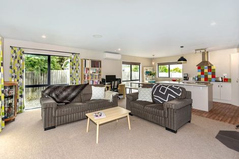 Photo of property in 21a Cross Street, Coalgate, 7673