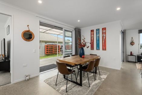 Photo of property in 34 Cassinia Close, Papamoa Beach, Papamoa, 3118