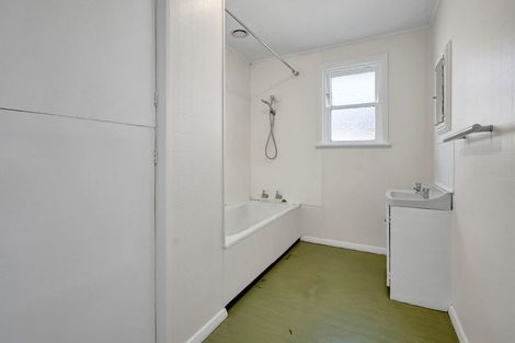 Photo of property in 7 Elizabeth Street, Patea, 4520