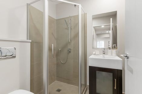 Photo of property in 96b Anzac Street, Takapuna, Auckland, 0622