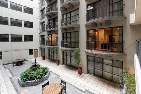 Photo of property in Atrium Apartments, 2i/154 The Terrace, Wellington Central, Wellington, 6011