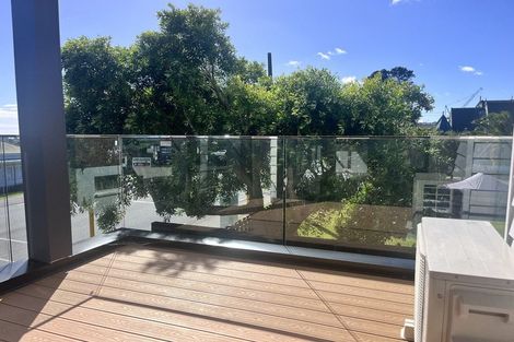 Photo of property in 134a Mokoia Road, Chatswood, Auckland, 0626