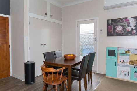 Photo of property in 21a Burns Street, Dannevirke, 4930