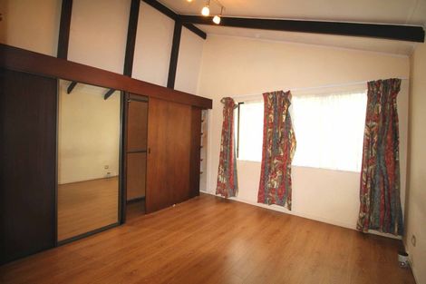 Photo of property in 190 Ti Rakau Drive, Pakuranga Heights, Auckland, 2010