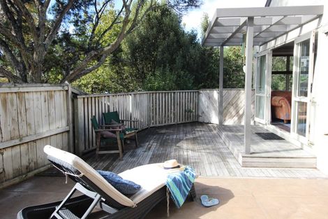 Photo of property in 1/86 Oaktree Avenue, Browns Bay, Auckland, 0630