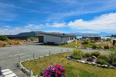 Photo of property in 33 Mistake Drive, Lake Tekapo, 7999
