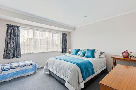 Photo of property in 151 Heta Road, Highlands Park, New Plymouth, 4312