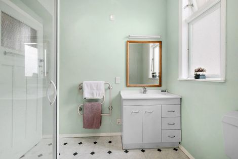 Photo of property in 56 Devonshire Road, Miramar, Wellington, 6022