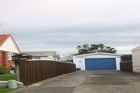 Photo of property in 4a Guthrie Street, Waterloo, Lower Hutt, 5011