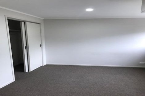 Photo of property in 145 Hutchinsons Road, Bucklands Beach, Auckland, 2014