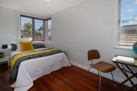 Photo of property in 491 Point Chevalier Road, Point Chevalier, Auckland, 1022