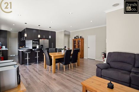 Photo of property in 14 Wellfield Drive, Papakura, 2110