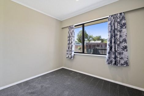 Photo of property in 63 Kashmir Avenue, Clouston Park, Upper Hutt, 5018