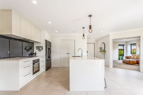 Photo of property in 7 Tilly Lane, Huapai, Kumeu, 0810