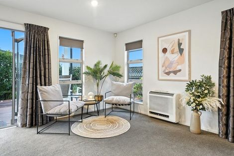 Photo of property in 56a Weston Road, St Albans, Christchurch, 8052