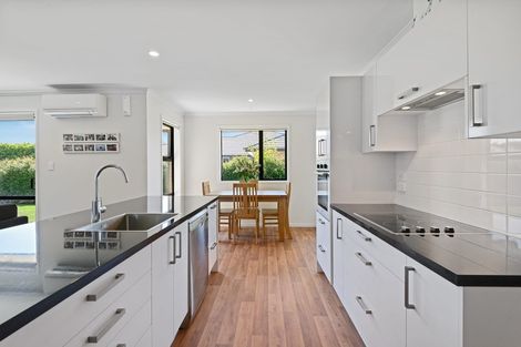 Photo of property in 51 Stonebrook Drive, Rolleston, 7614