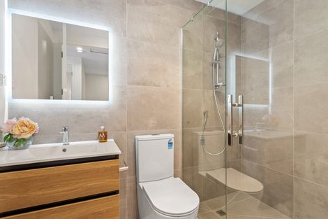 Photo of property in 6 Milenio Crescent, Windsor Park, 0632