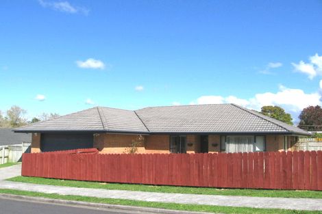 Photo of property in 21 Legacy Drive, Henderson, Auckland, 0612