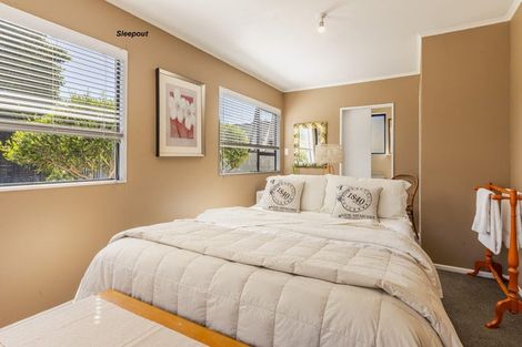 Photo of property in 709 Nelson Street North, Hastings, 4122