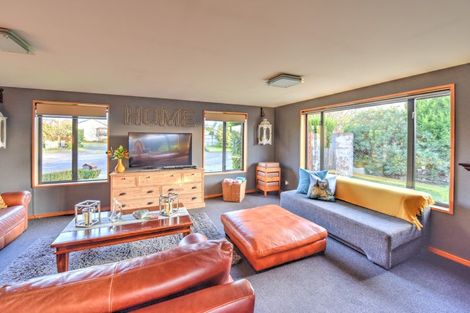 Photo of property in 6 Robina Place, Gore, 9710