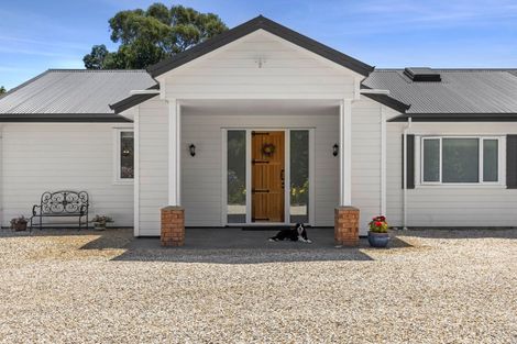 Photo of property in 120 Patons Rock Road, Patons Rock, Takaka, 7182