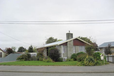 Photo of property in 135 Mcmurdo Street, Tinwald, Ashburton, 7700