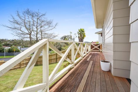 Photo of property in 66 Captain Scott Road, Glen Eden, Auckland, 0602