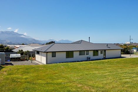 Photo of property in 6 Tauhou Place, Kaikoura, 7300