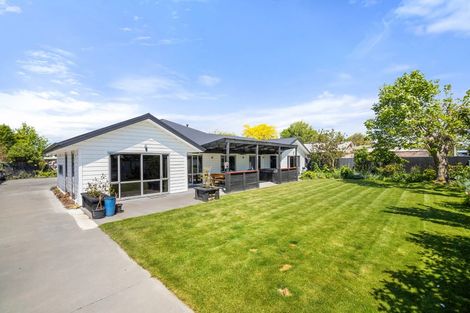 Photo of property in 25 Parsonage Road, Woodend, 7610