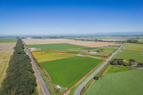 Photo of property in 72 Arowhenua Station Road, Kerrytown, Timaru, 7973