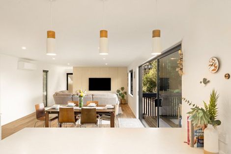 Photo of property in 8 Island View Close, Paihia, 0200