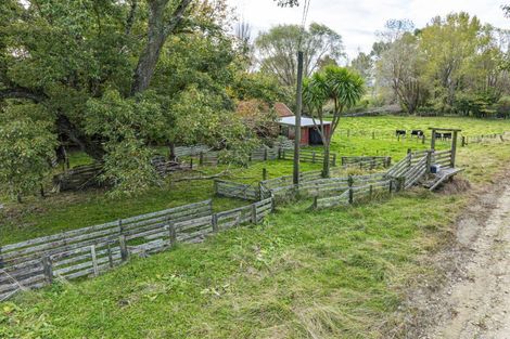 Photo of property in 37 Tawa Road, Maraetotara, Havelock North, 4294