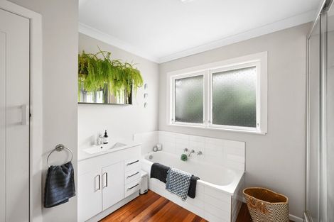 Photo of property in 9 Samuel Place, Queenwood, Hamilton, 3210