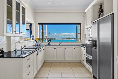 Photo of property in 3 Richmond Avenue, Northcote Point, Auckland, 0627