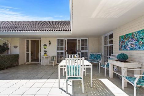 Photo of property in 127 West Belt, Rangiora, 7400