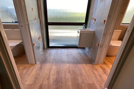 Photo of property in 3 Caroline Heights, Omaha, 0986