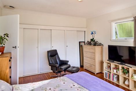 Photo of property in 6 Matai Street, Tawa, Wellington, 5028