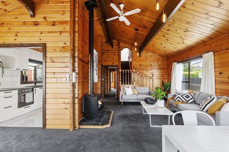 Photo of property in 34 Bodmin Terrace, Camborne, Porirua, 5026