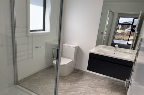 Photo of property in 23 Augusta Rise, Omokoroa, 3114