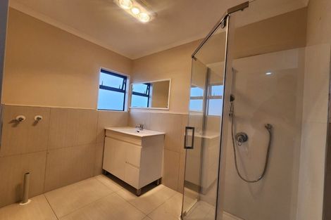 Photo of property in 61 Alabaster Drive, Papatoetoe, Auckland, 2025