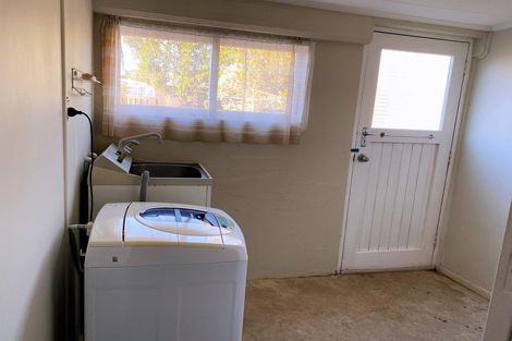 Photo of property in 8 Vista Terrace, Hillcrest, Hamilton, 3216