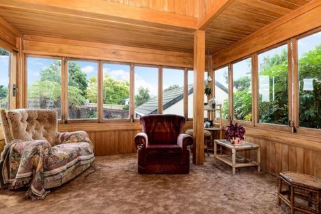 Photo of property in 69 Forest Lake Road, Forest Lake, Hamilton, 3200