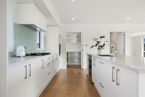 Photo of property in 409 Old North Road, Kumeu, 0892