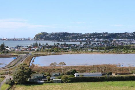 Photo of property in 55 Watchman Road, Westshore, Napier, 4110